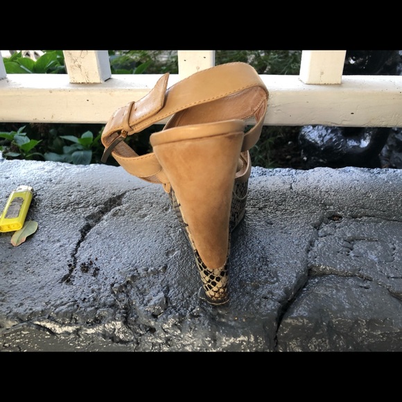 Women shoes - Picture 4 of 5